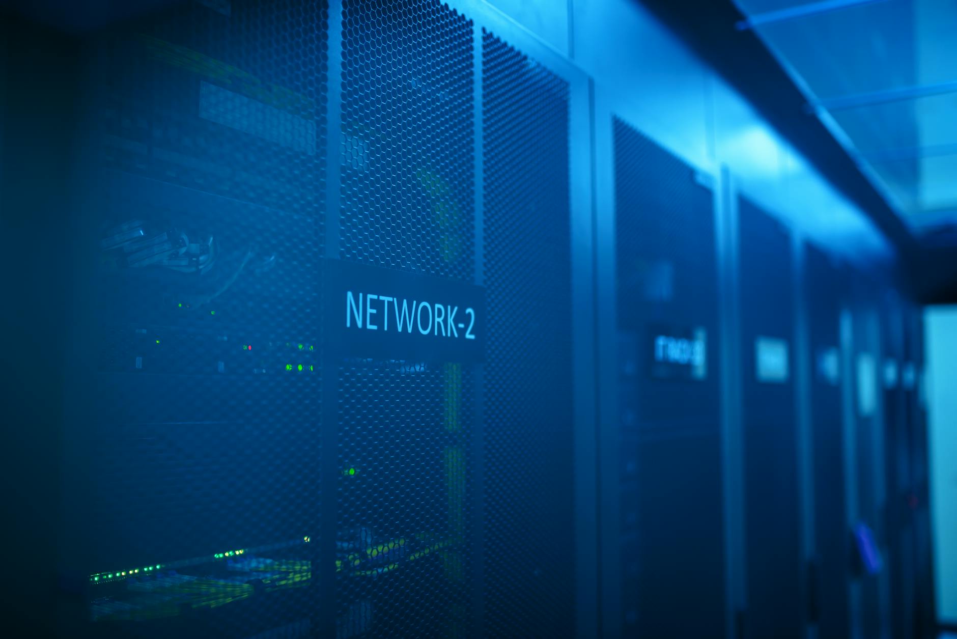 what is a data center and how does it work